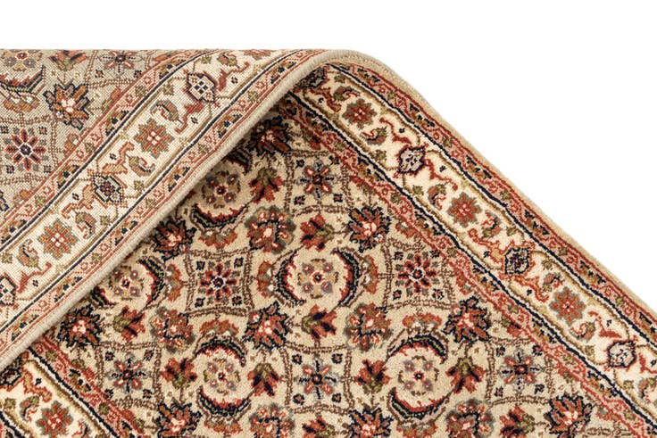 Detail image of 2' 6 x 9' 7 Hand Knotted Isfahan Wool Runner Rug