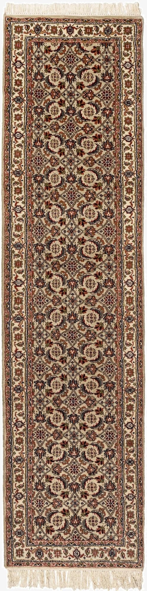 2' 6 x 9' 7  Hand Knotted Isfahan Wool Runner Rug