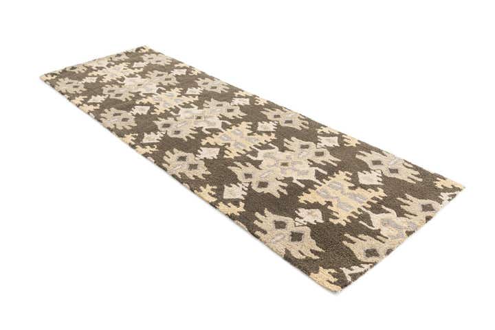 2' 7 x 8' Luna Runner Rug