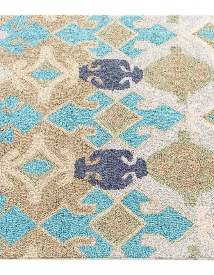 Detail image of 2' 7 x 8' 2 Luna Runner Rug
