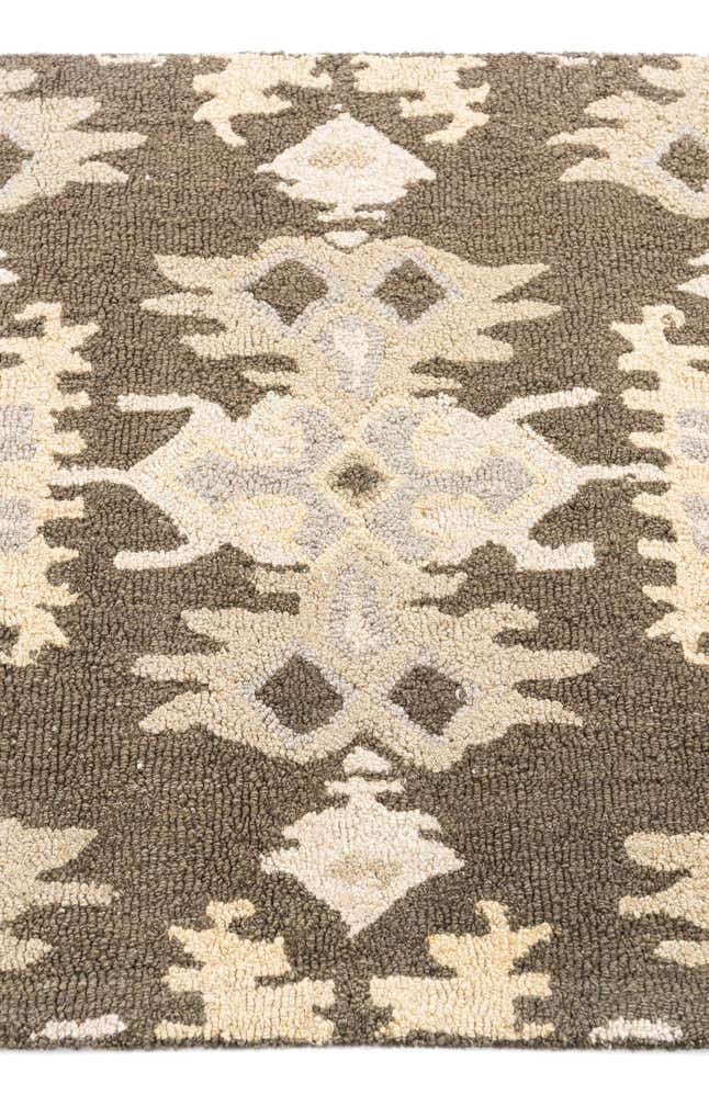 2' 7 x 8' Luna Runner Rug