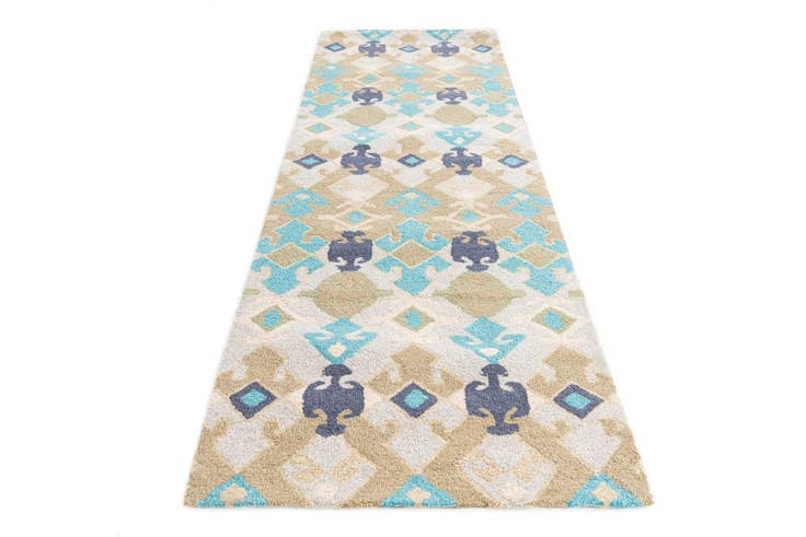 Detail image of 2' 7 x 8' 2 Luna Runner Rug