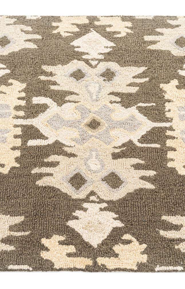 2' 7 x 8' Luna Runner Rug