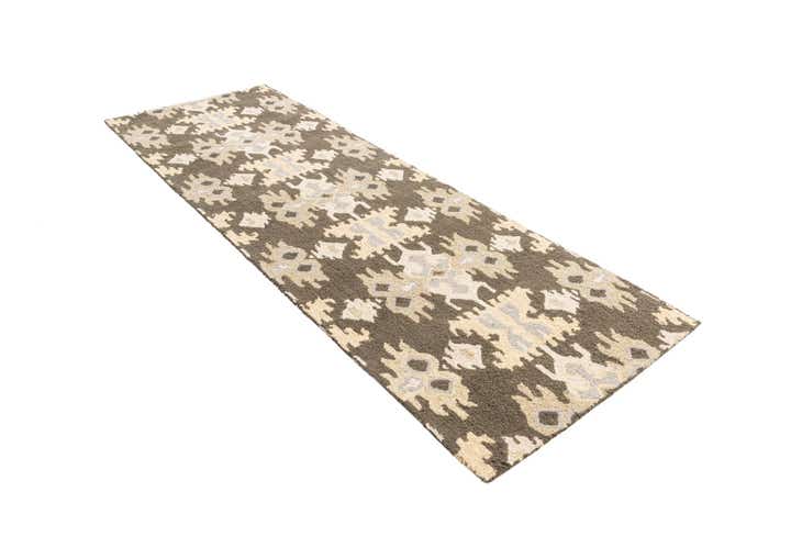 2' 7 x 8' Luna Runner Rug