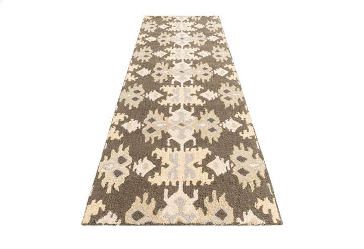 2' 7 x 8' Luna Runner Rug