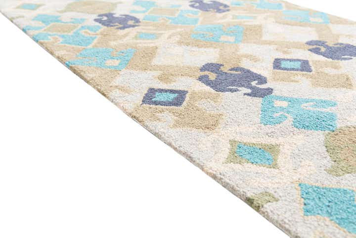 2' 7 x 8' Luna Runner Rug