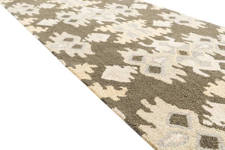 Detail image of 2' 7 x 8' Luna Runner Rug