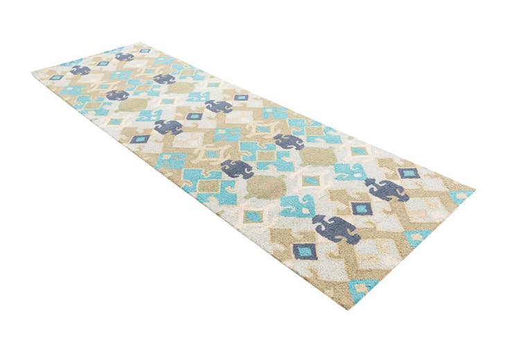 Detail image of 2' 7 x 8' 2 Luna Runner Rug