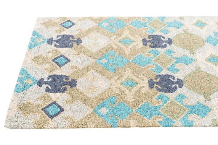 Detail image of 2' 7 x 8' 2 Luna Runner Rug