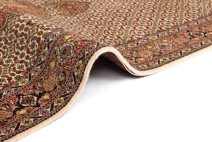 Detail image of 2' 8 x 10' Tabriz Mahi Wool Runner Rug