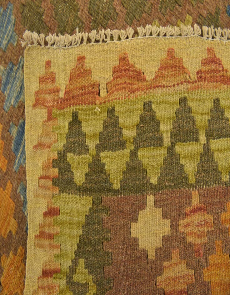 Detail image of 3' x 3' 5  Hand Woven Kilim Maymana Wool Square Rug
