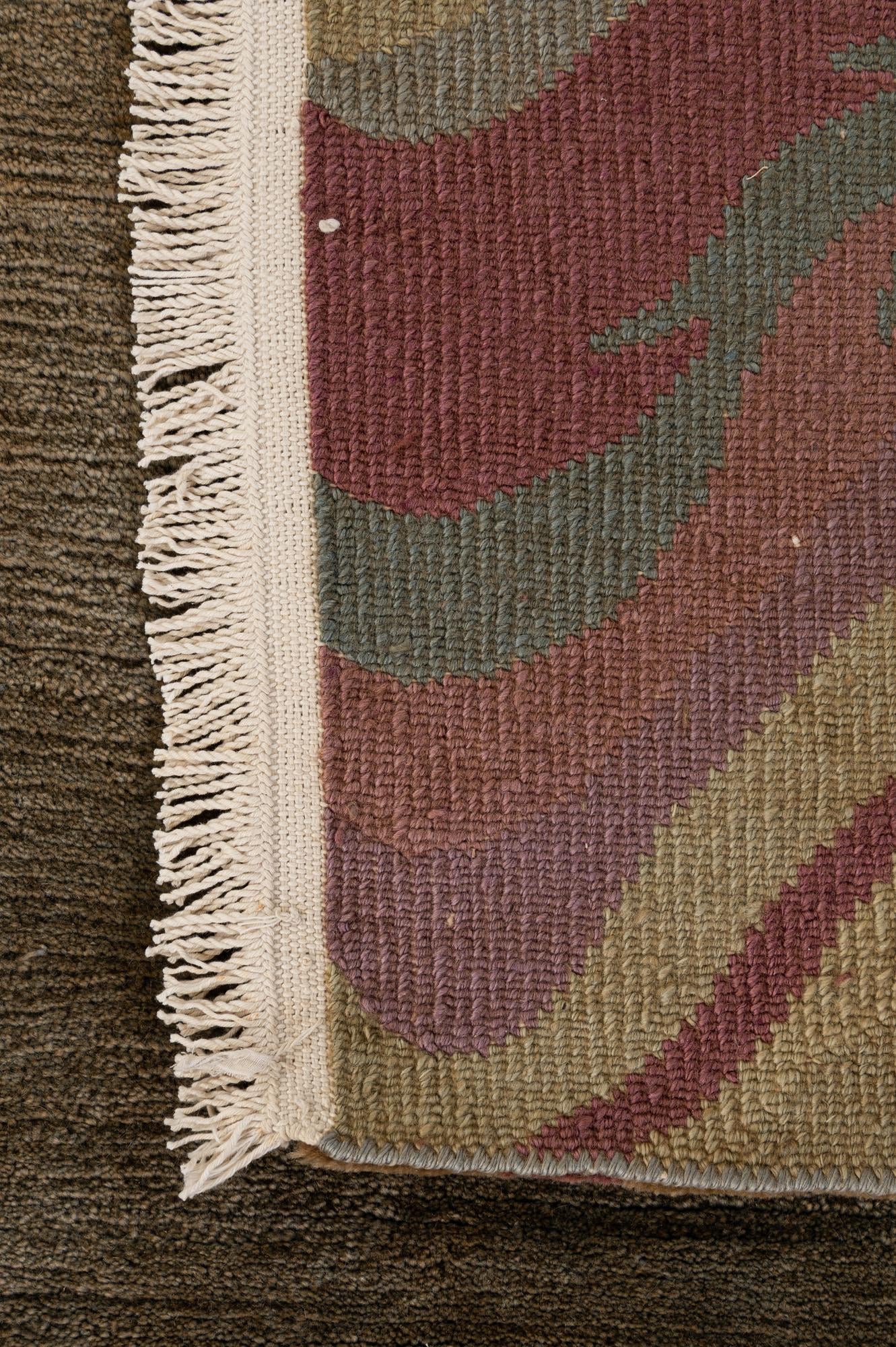 8' 6 x 8' 6 Hand Knotted Nepal Wool Square Rug