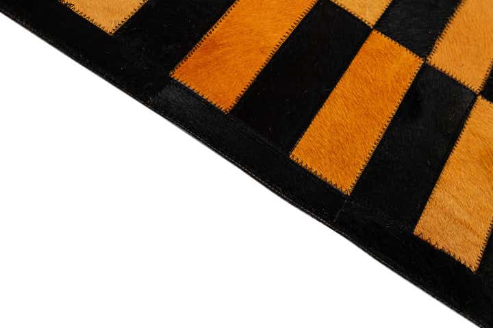 8' 2 x 10' Cowhide - Patchwork Rug