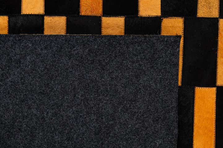 8' 1 x 10' Cowhide - Patchwork Rug