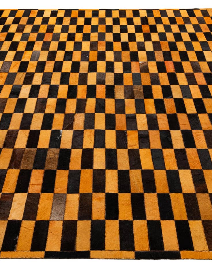 Detail image of 8' 1 x 9' 11 Cowhide - Patchwork Rug