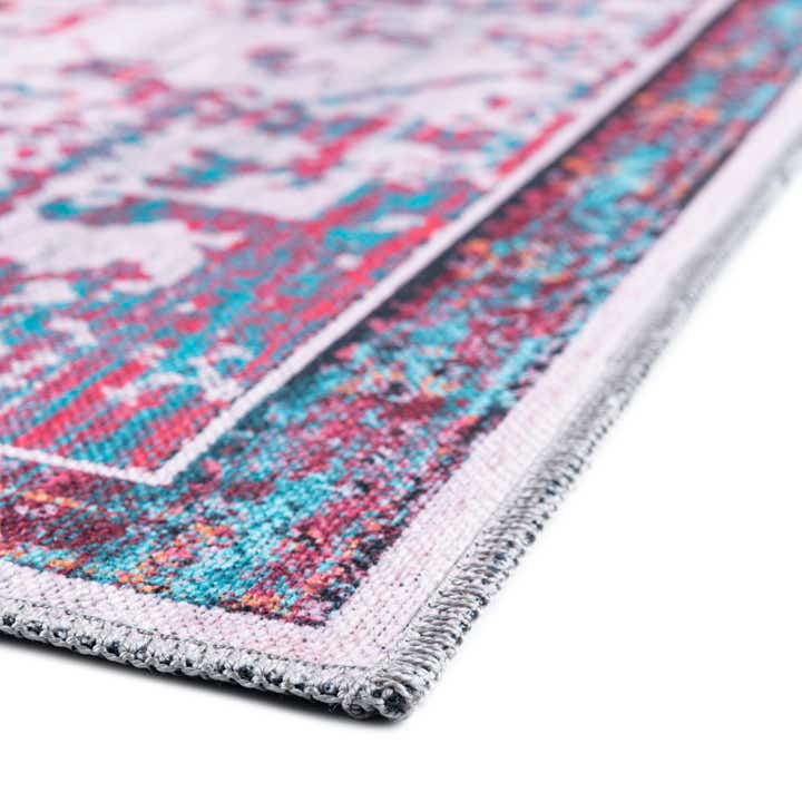5' 3 x 8' Washable Francesca Rug