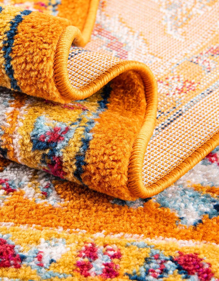 Detail image of 7' x 7' Aurelia Octagon Rug