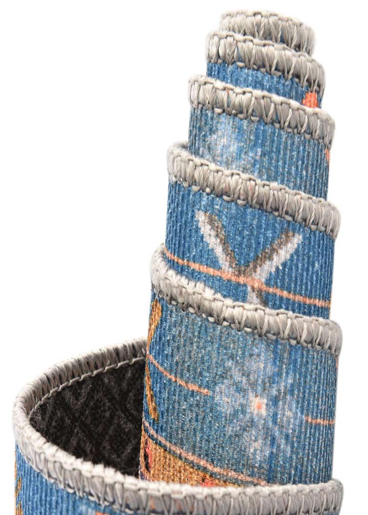 4' x 6' Washable Timeless Oval Rug