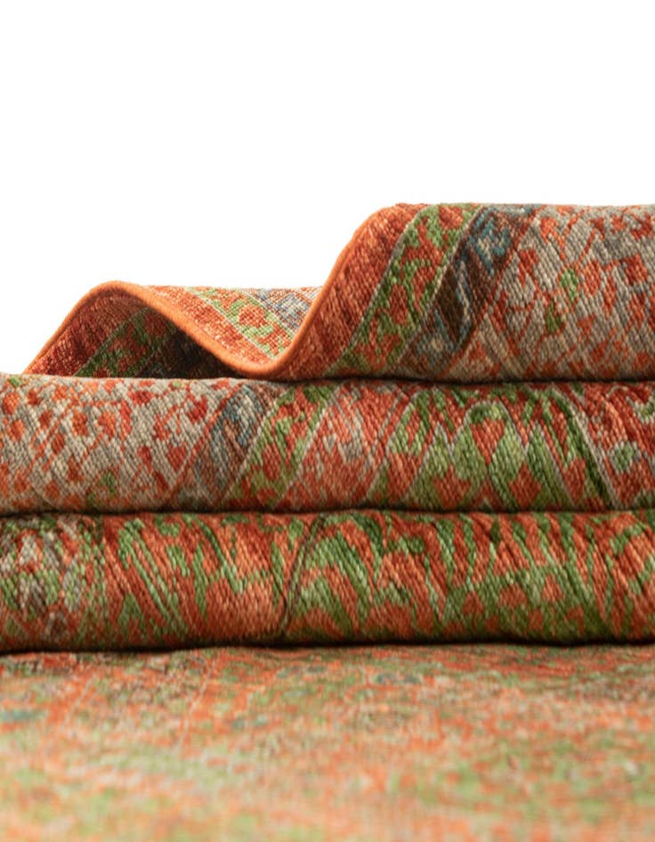 Detail image of 4' 10 x 6' 11 Hand Knotted Amina Rug