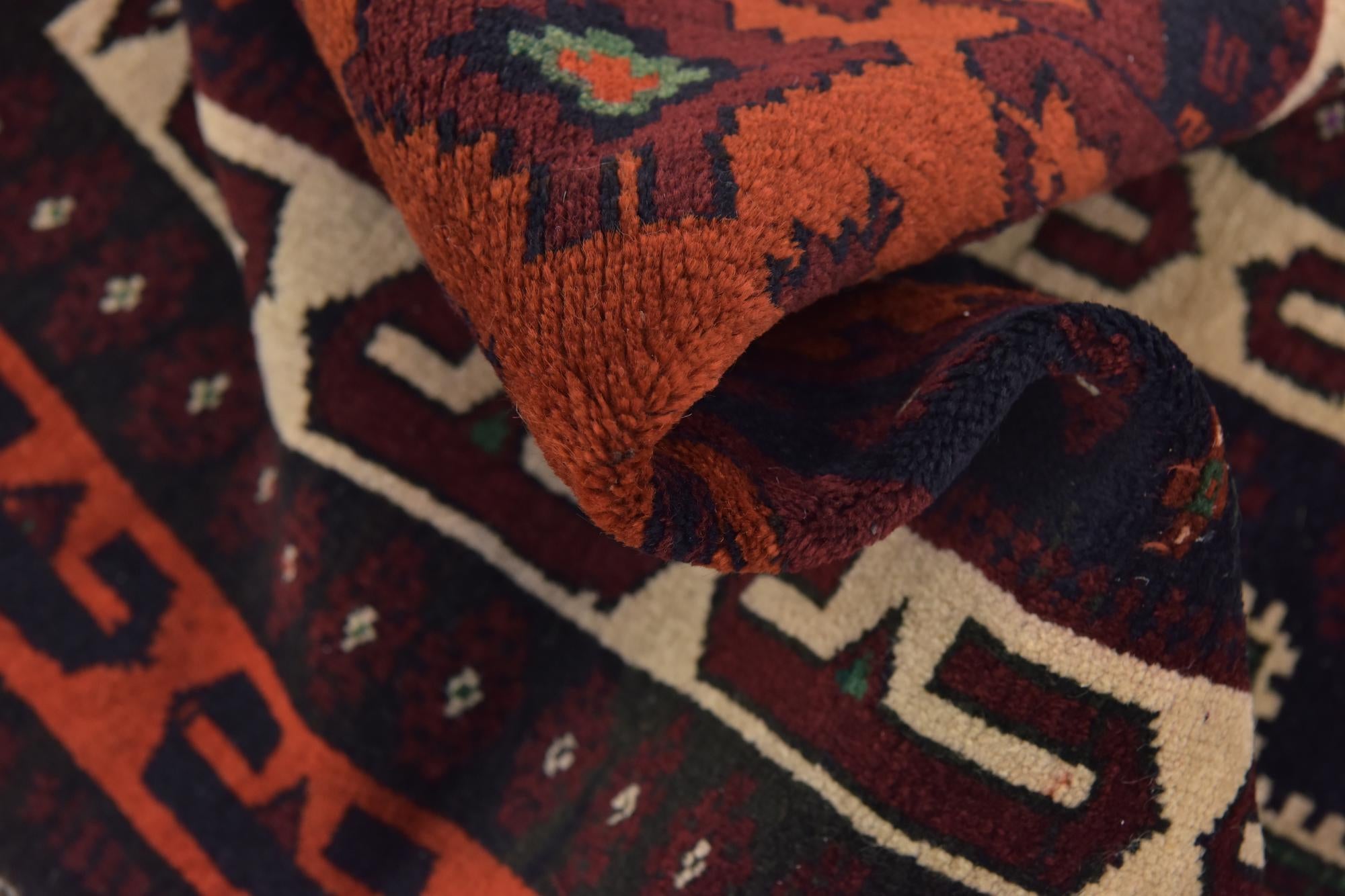2' 5 x 4' Hand Knotted Anatolian Wool Rug