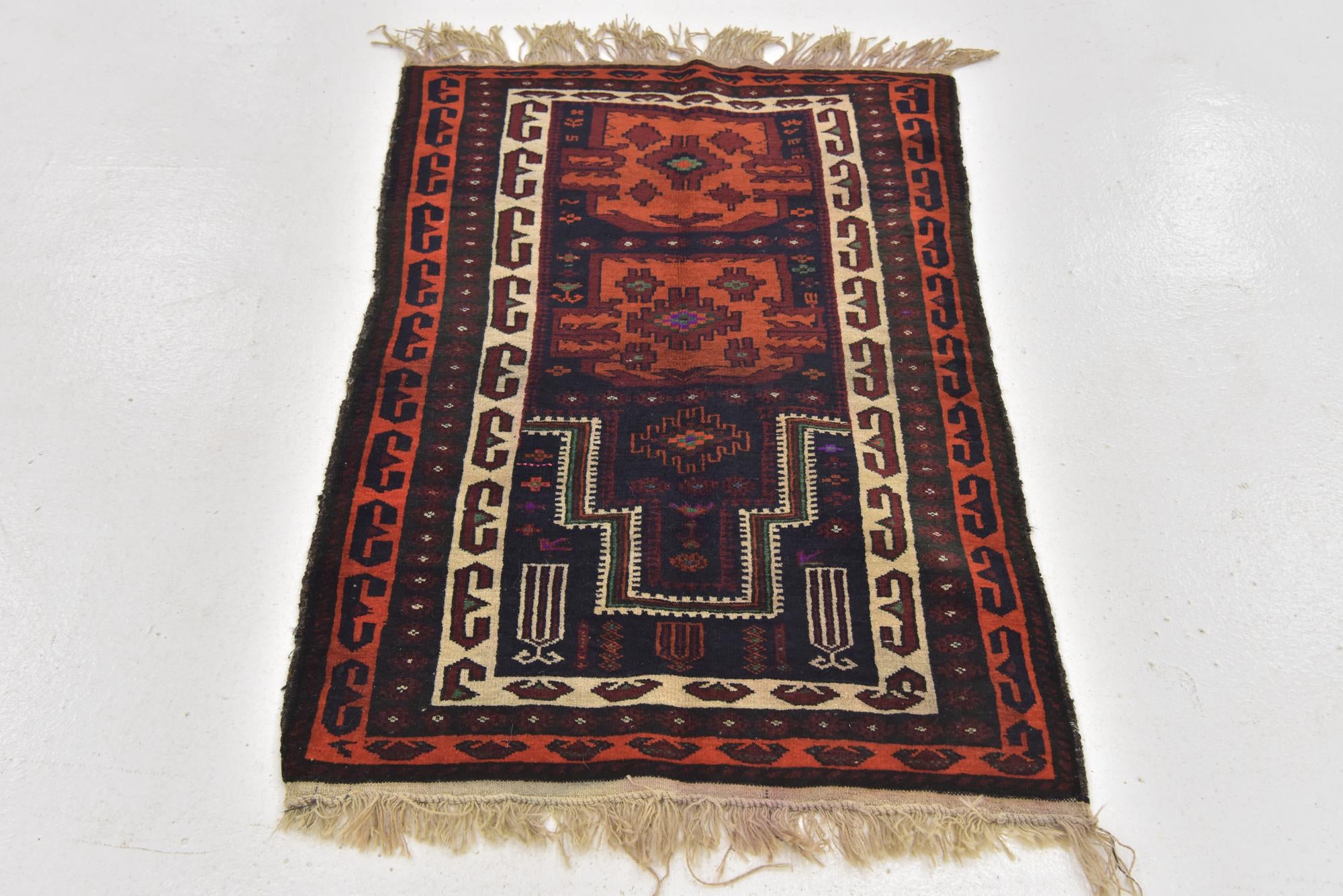 2' 5 x 4' Hand Knotted Anatolian Wool Rug