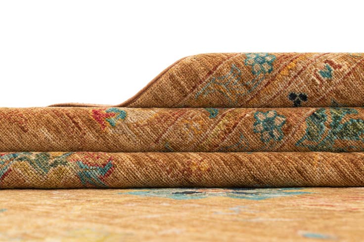 Detail image of 8' 11 x 12' 7 Hand Knotted Ariana Rug