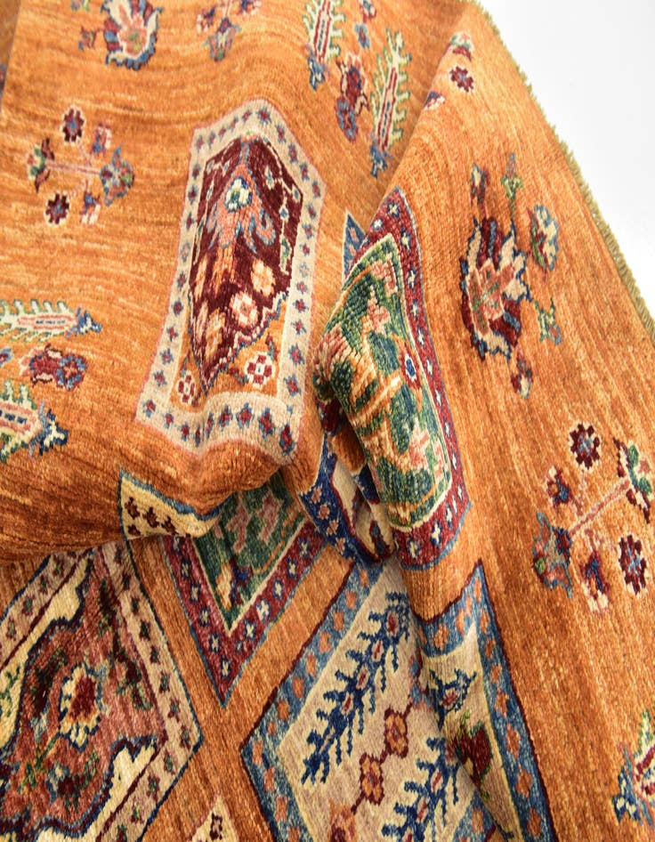 Detail image of 5' 3 x 6' 10  Hand Knotted Ariana Ziegler Rug