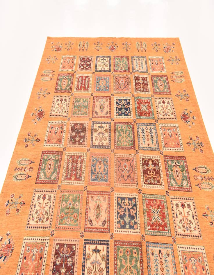 Detail image of 6' 6 x 9' 10  Hand Knotted Ariana Ziegler Rug