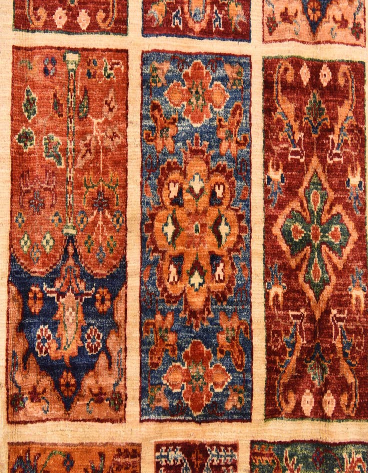 Detail image of 5' 8 x 8'  Hand Knotted Ariana Ziegler Rug