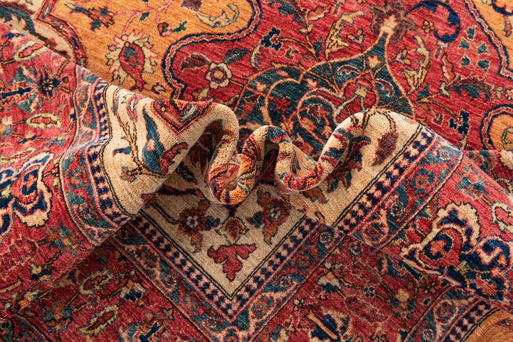 Detail image of 6' 7 x 9' 9 Hand Knotted Ariana Ziegler Oriental Rug