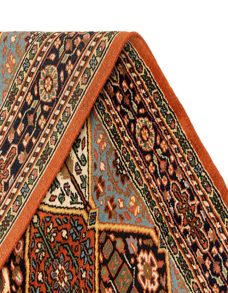 Detail image of 5' x 9' 4 Hand Knotted Bakhtiar Wool Rug
