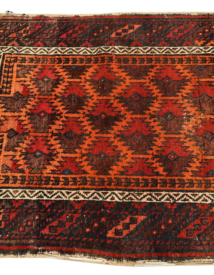 Detail image of 2' 8 x 3' 10  Hand Knotted Bakhtiar Persian Wool Rug