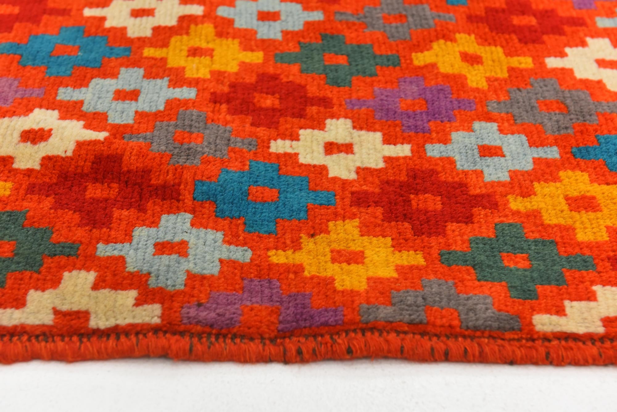 4' 11 x 6' 6 Hand Knotted Balouch Wool Rug