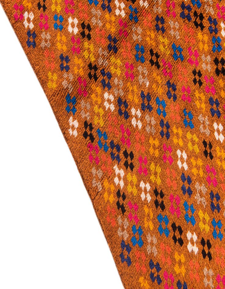 Detail image of 3' 10 x 5' 8 Hand Knotted Balouch Wool Rug