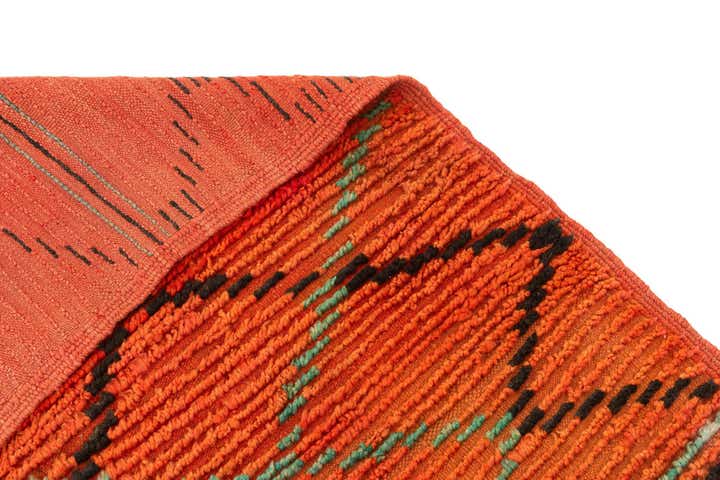 5' 4 x 11' 2 Berber Rug