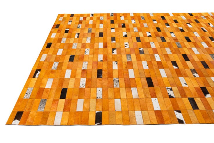 Detail image of 8' x 9' 9 Cowhide - Patchwork Rug