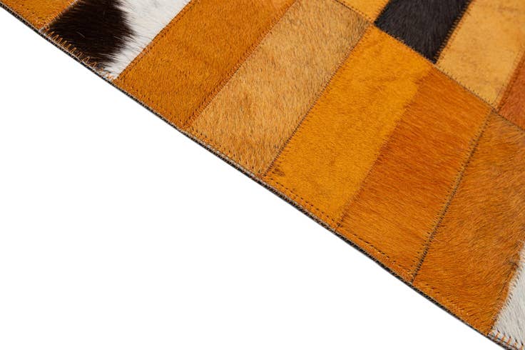 Detail image of 8' x 9' 9 Cowhide - Patchwork Rug