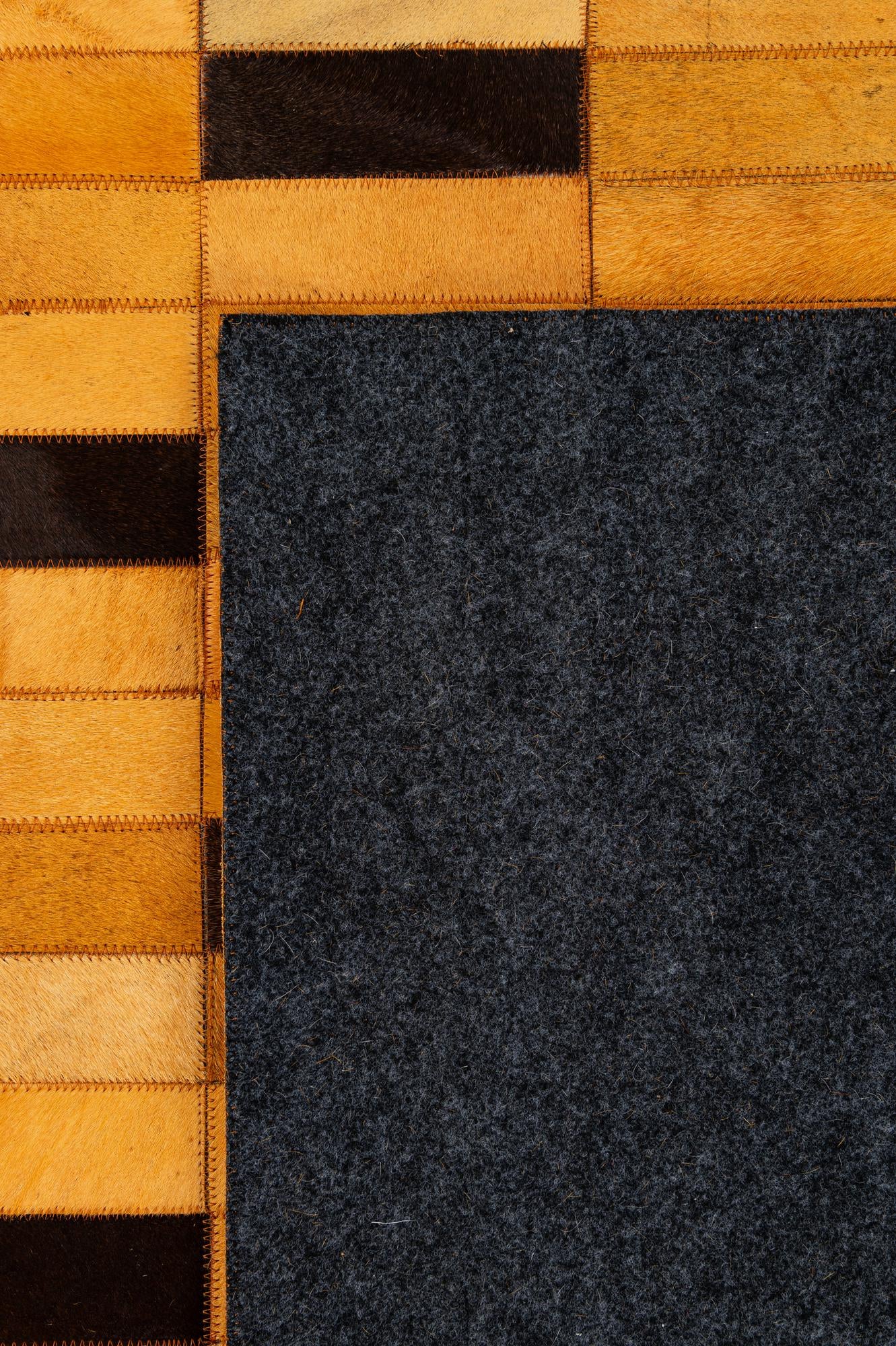 8' 1 x 10' Cowhide - Patchwork Rug