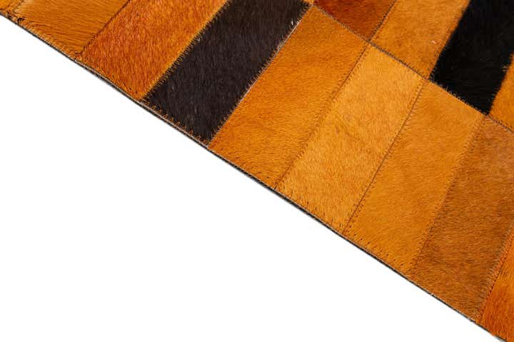 8' 1 x 10' Cowhide - Patchwork Rug