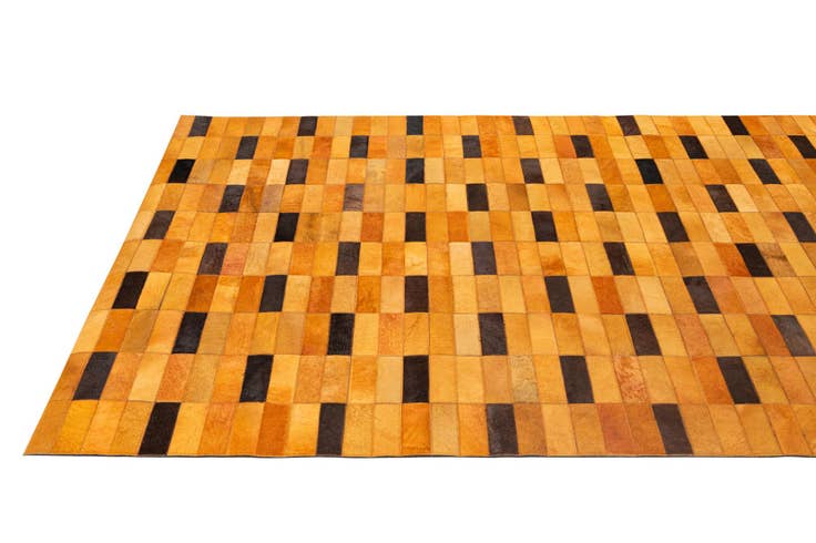 Detail image of 5' 1 x 7' 10 Cowhide - Patchwork Rug