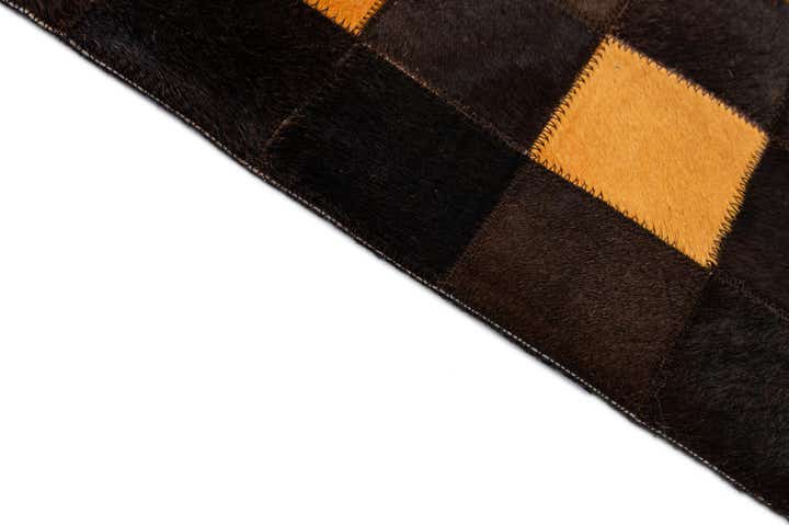 5' 2 x 8' Cowhide - Patchwork Rug