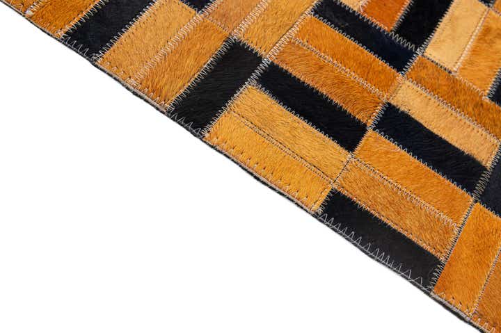 5' x 8' Cowhide - Patchwork Rug