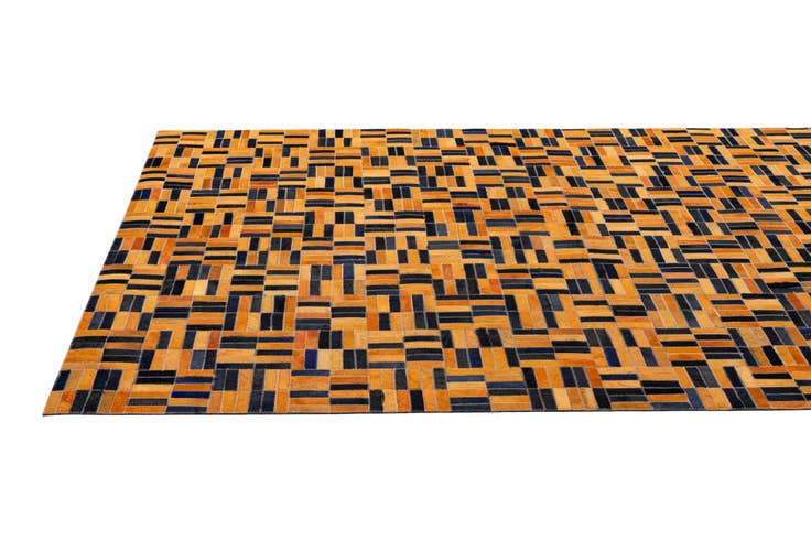 Detail image of 5' x 7' 11 Cowhide - Patchwork Rug