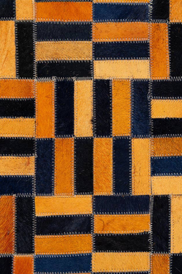 Detail image of 5' 1 x 8' Cowhide - Patchwork Rug