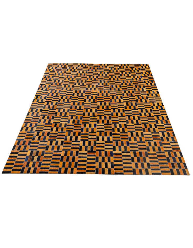 Detail image of 5' 1 x 8' Cowhide - Patchwork Rug