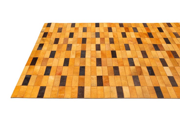 Detail image of 5' 1 x 8' Cowhide - Patchwork Rug
