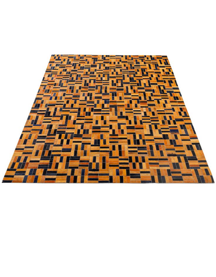 Detail image of 5' 1 x 8' Cowhide - Patchwork Rug