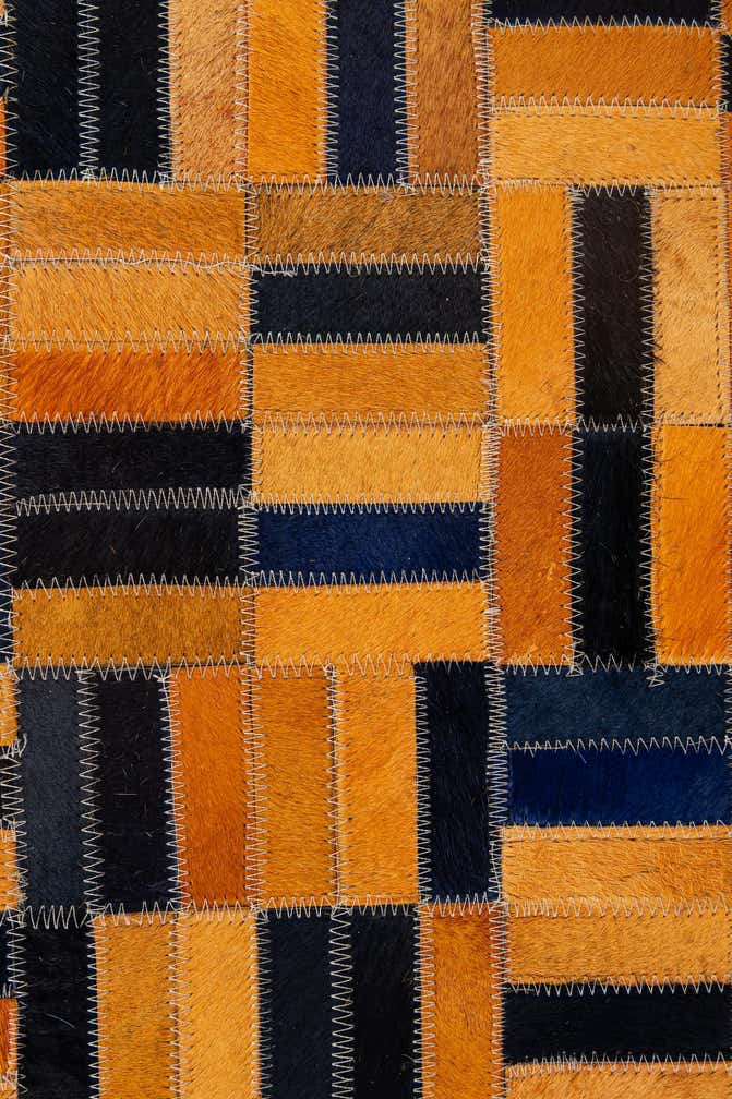 5' 1 x 8' Cowhide - Patchwork Rug
