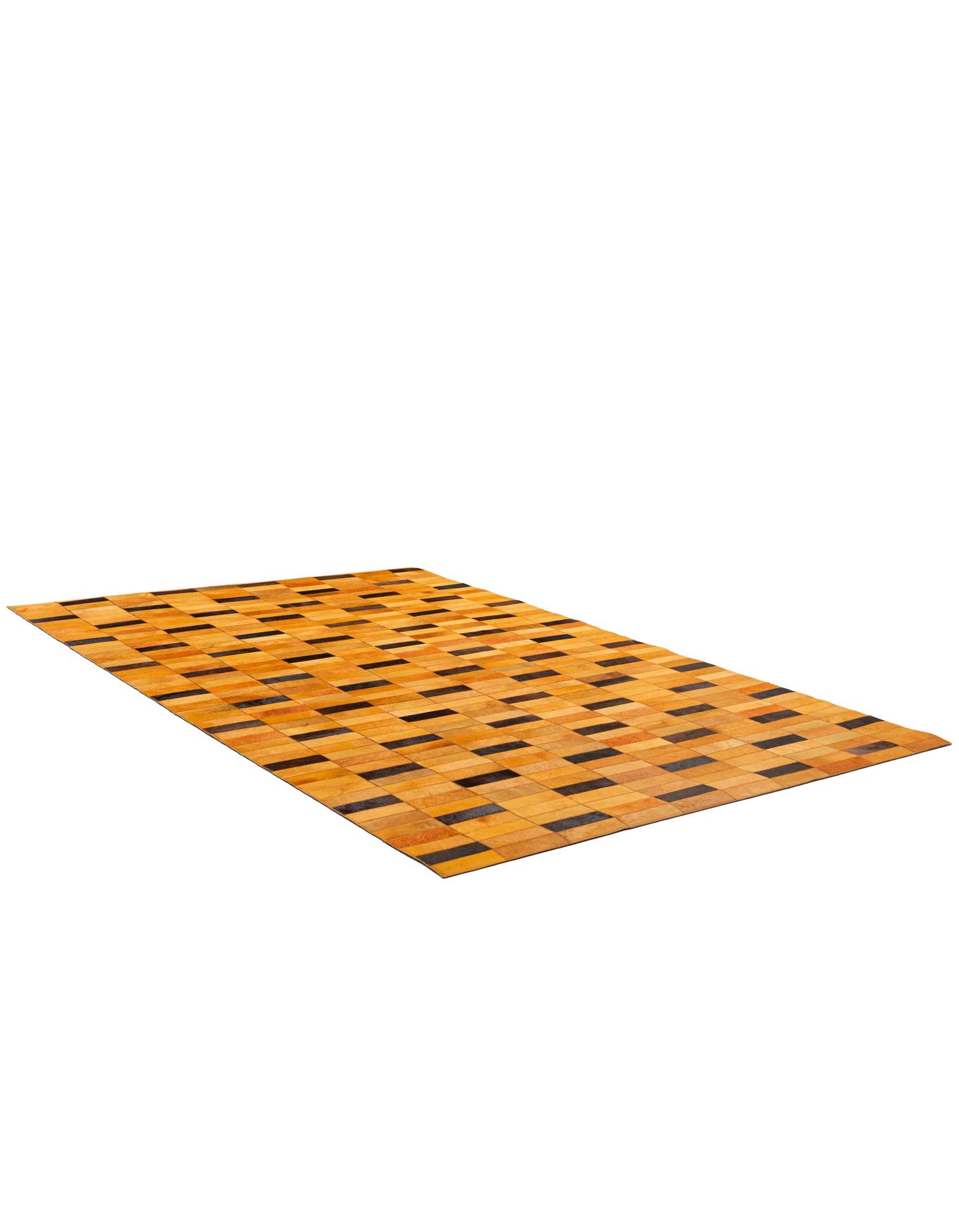 5' 1 x 8' Cowhide - Patchwork Rug