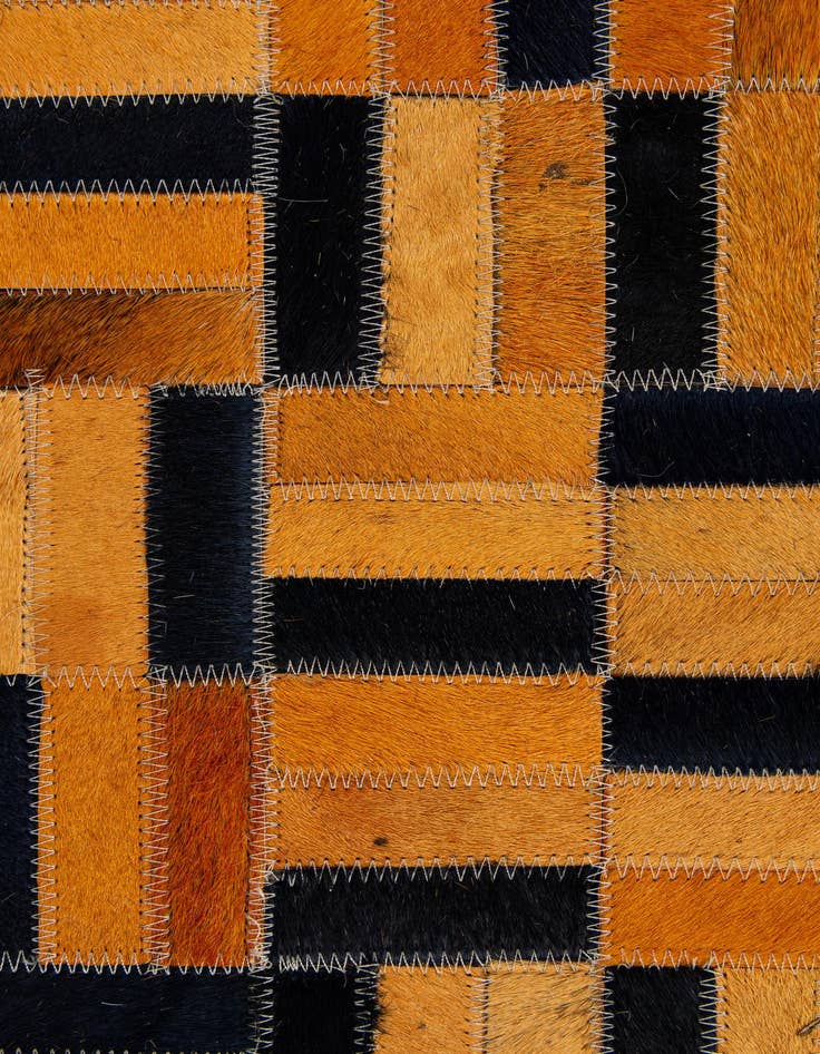 Detail image of 5' x 8' Cowhide - Patchwork Rug